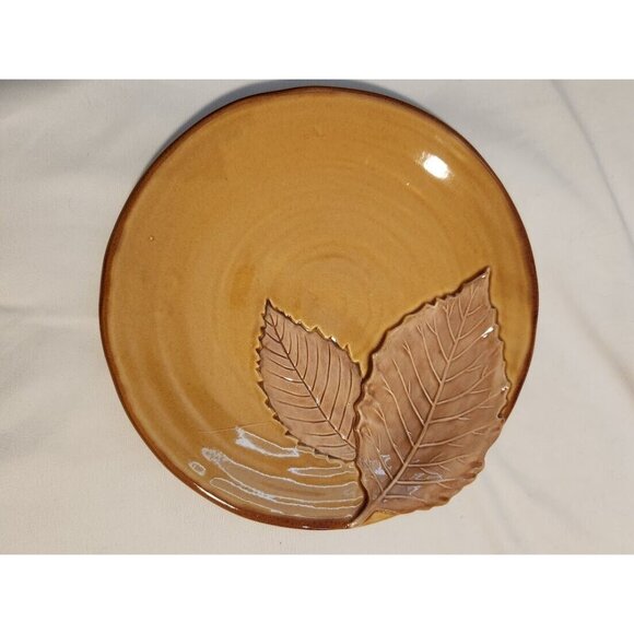 Vintage Linens N Things Embossed Tan Leaf Salad Plates x2 - Picture 4 of 9